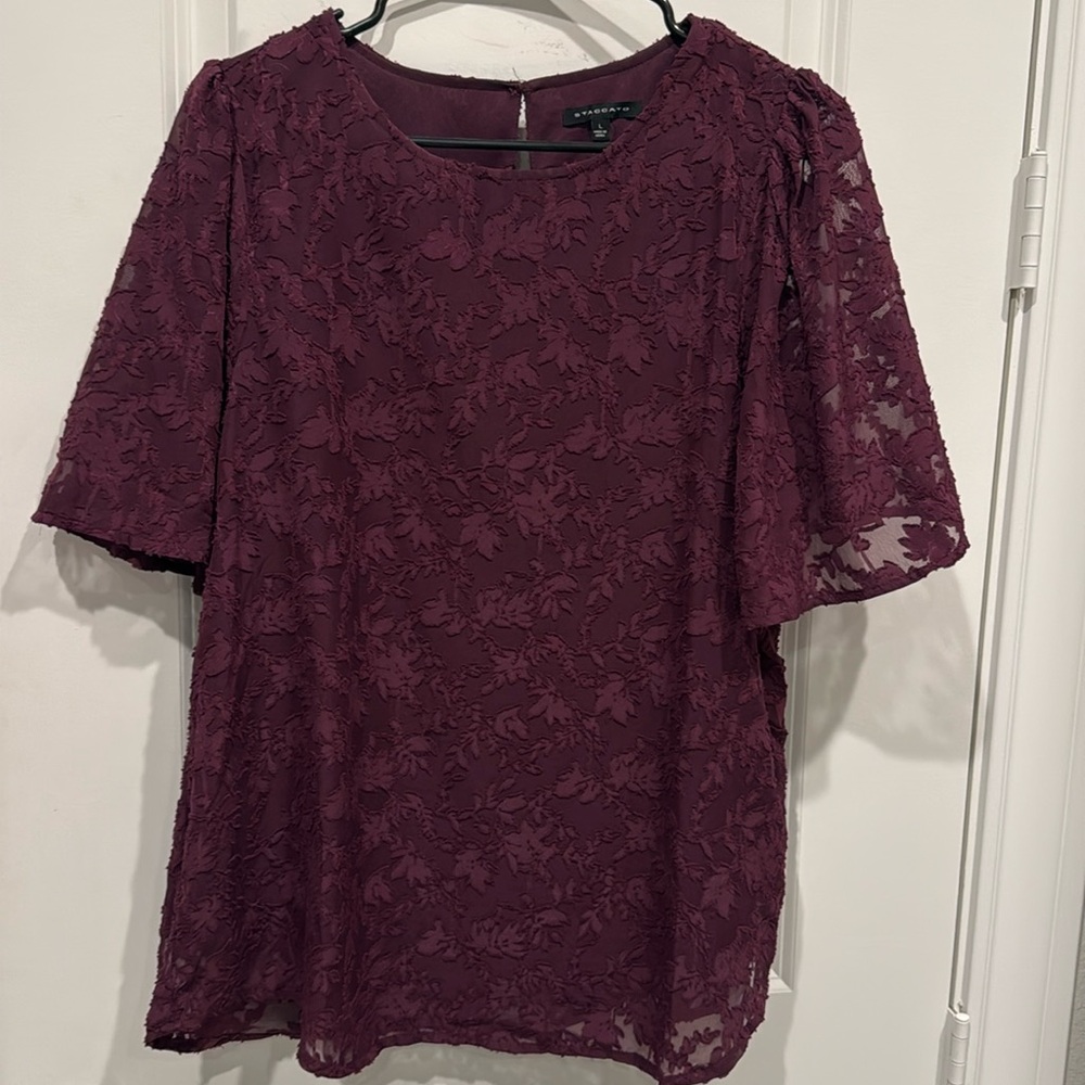 Staccato, Purple, Lace Blouse, Size L. Lined, Flutter Sleeves.